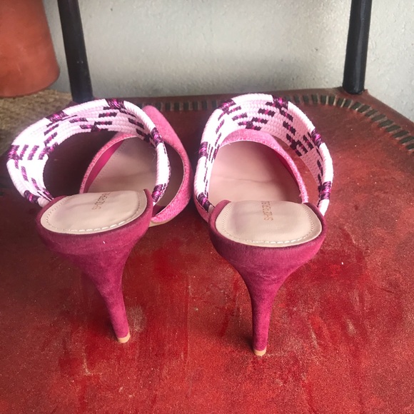 Pink Panthers! - Picture 2 of 3